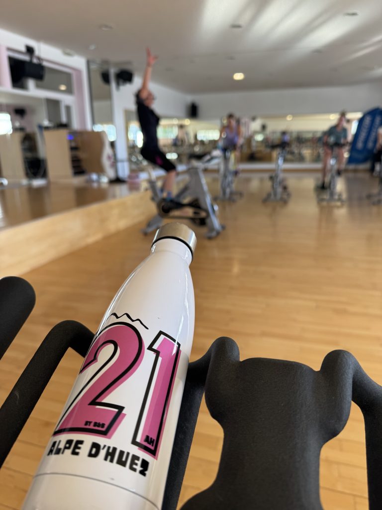 agoralp - palais des sport - Alpe d'Huez - Sandra rabat
gourde 21 Alpe d'Huez